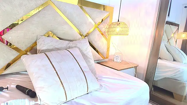 Snapshot of Baby_Scarleth_ chatting on May 27, 4:53 am Baby Scarleth online show from May 27, 4:53 am