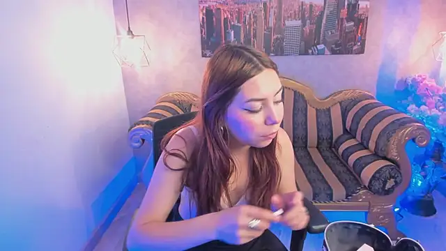 Isabela clk online show from December 20, 6:59 pm