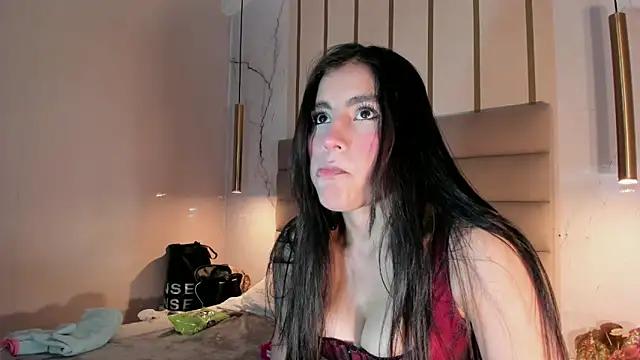 IsabelaStefano online show from June 15, 3:20 am