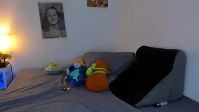 MarieTaylor  online show from April 22, 7:04 pm