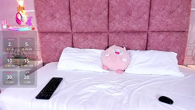 NathalieRoss1 online show from January 8, 11:07 pm