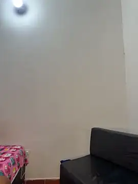 Snapshot of Onix_couple chatting on June 19, 5:39 pm Onix couple online show from June 19, 5:39 pm