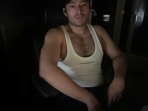 Snapshot of LatinGeek chatting on November 19, 6:41 pm LatinGeek online show from November 19, 6:41 pm