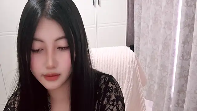 Snapshot of XIAOFENG-2025 chatting on June 17, 4:48 am XIAOFENG-2025 online show from June 17, 4:48 am