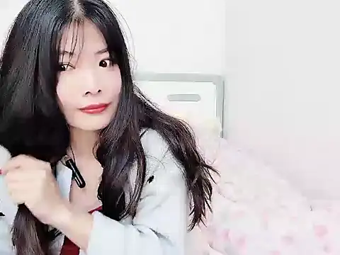 Snapshot of Ava-Baby chatting on December 5, 5:05 am Ava-Baby online show from December 5, 5:05 am