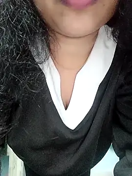 Snapshot of SugarNila chatting on December 14, 7:25 am SugarNila online show from December 14, 7:25 am