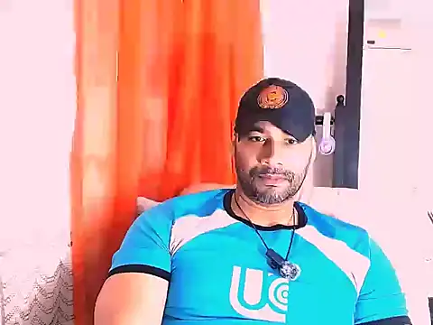 musclehetero online show from May 11, 5:10 pm