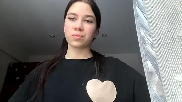 Snapshot of DebbiGoodknight chatting on December 3, 9:51 am DebbiGoodknight online show from December 3, 9:51 am