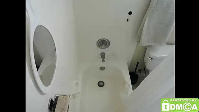 Snapshot of justshutupandwatch chatting on November 23, 8:08 pm justshutupandwatch online show from November 23, 8:08 pm