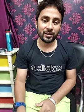 Cute Lucky online show from April 20, 8:39 am