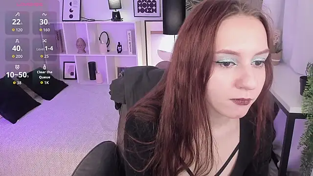 BeautifulSnake online show from December 3, 8:29 pm