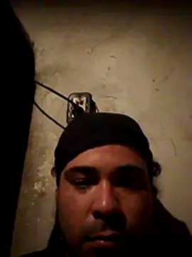 Snapshot of Maxirasta12_ chatting on July 18, 9:40 pm Maxirasta12 online show from July 18, 9:40 pm