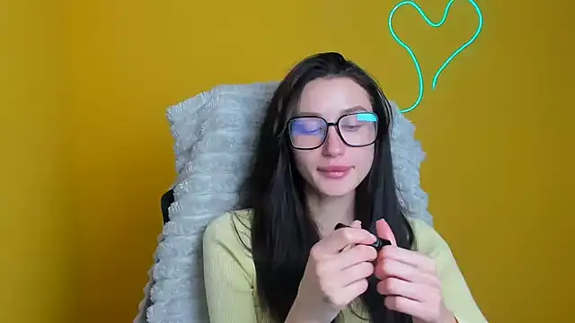 Stella XO online show from December 4, 12:47 pm