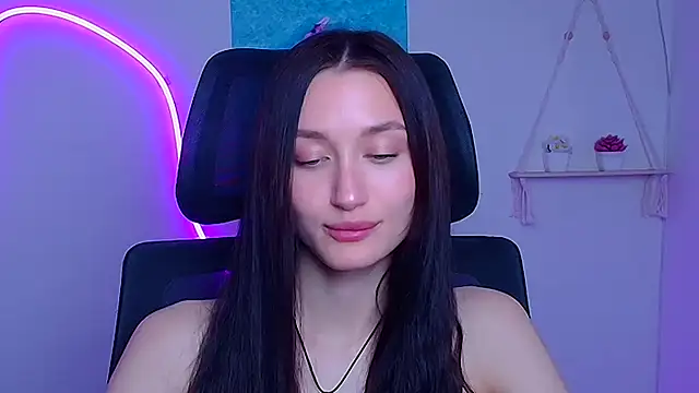 Stella XO online show from April 23, 12:40 pm