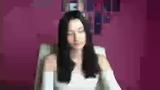 Snapshot of Stella_XO chatting on May 1, 5:45 am Stella XO online show from May 1, 5:45 am