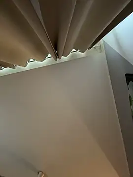 Snapshot of BitingHernia chatting on November 19, 12:49 pm BitingHernia online show from November 19, 12:49 pm