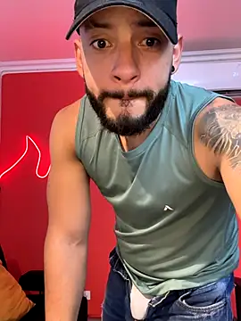 Snapshot of Mike_savage3 chatting on November 28, 12:52 pm Mike savage3 online show from November 28, 12:52 pm