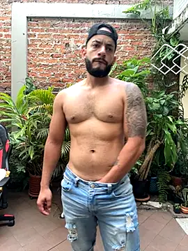 Snapshot of Mike_savage3 chatting on November 29, 12:30 pm Mike savage3 online show from November 29, 12:30 pm