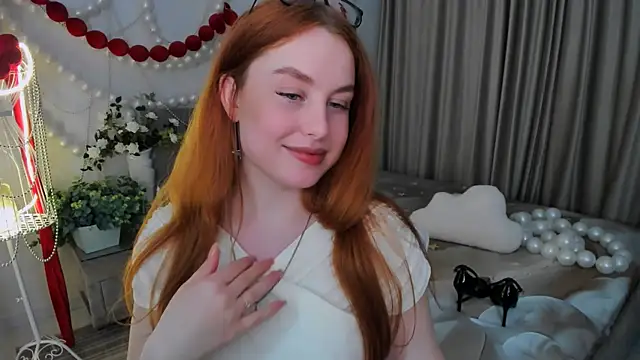 AirySilhouette online show from April 21, 2:37 am