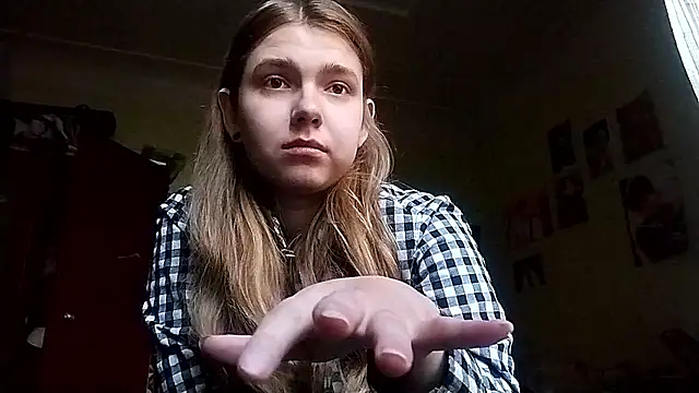 KikiBang online show from January 13, 8:52 am