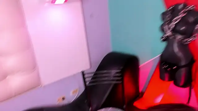 ArhyFoxx1 online show from January 8, 11:45 am