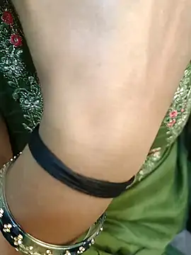 Snapshot of Hotybabhi chatting on December 20, 6:48 pm Hotybabhi online show from December 20, 6:48 pm