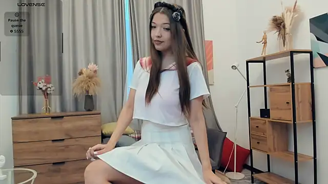 Snapshot of SalliePrutt chatting on December 4, 7:39 am SalliePrutt online show from December 4, 7:39 am