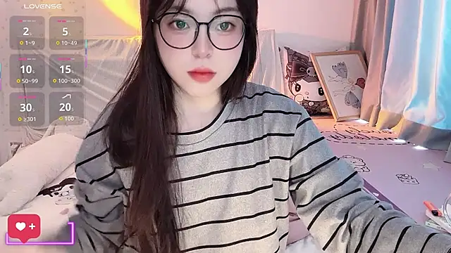 Snapshot of -Angela chatting on December 1, 2:38 am -Angela online show from December 1, 2:38 am