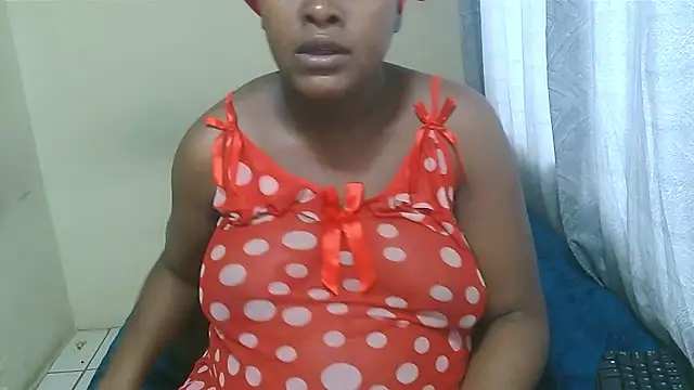 PregiiCaramellxx online show from January 18, 8:07 am