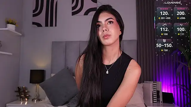 melaniebrett online show from July 16, 7:42 pm