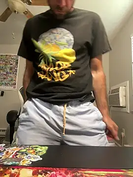 strippingmale1 online show from July 9, 5:17 pm