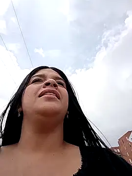 Layla-daring online show from March 10, 6:02 pm