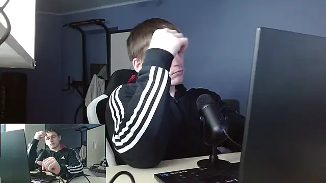 Poliglotjoe1 online show from February 1, 2:59 pm