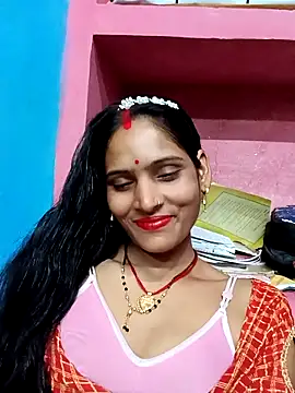 Snapshot of Rt_kinjal chatting on May 11, 7:58 am Rt kinjal online show from May 11, 7:58 am