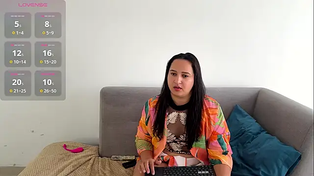 Snapshot of nelielg6 chatting on July 30, 9:14 pm nelielg6 online show from July 30, 9:14 pm