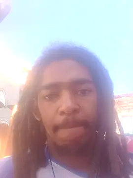 Eezxxx online show from April 18, 9:02 am