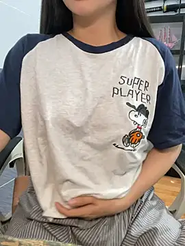 XndSeraphina online show from March 28, 10:04 am