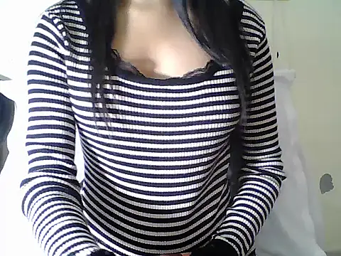 Bold girl23 online show from December 17, 5:46 am