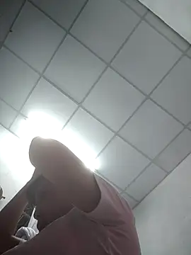 Snapshot of akura-03 chatting on November 25, 3:23 pm akura-03 online show from November 25, 3:23 pm