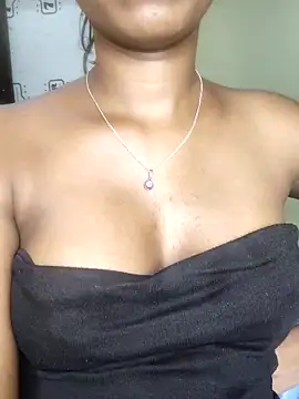 Simran 0011 online show from April 18, 11:38 pm