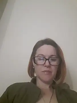 LanaOlbenst online show from April 8, 10:10 pm