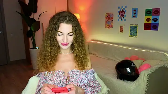 Snapshot of Anna__Herrera chatting on March 14, 12:28 am Anna Herrera online show from March 14, 12:28 am