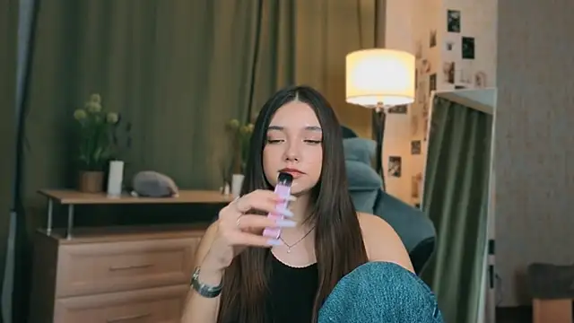 Vexorine online show from April 26, 7:33 pm