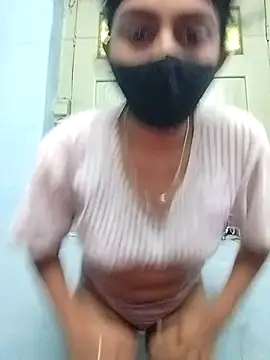 Miss tinaaa online show from December 19, 10:33 am