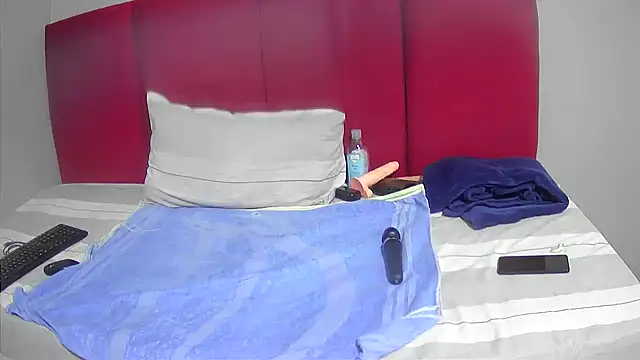 Cherrydollx online show from February 5, 6:51 am