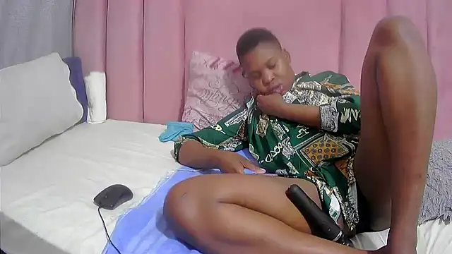 Cherrydollx online show from February 19, 6:31 am