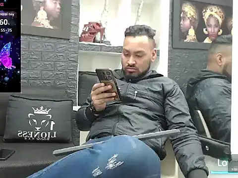 Liam hairy online show from February 18, 10:50 pm