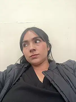 kittyMelvis online show from March 5, 9:11 pm