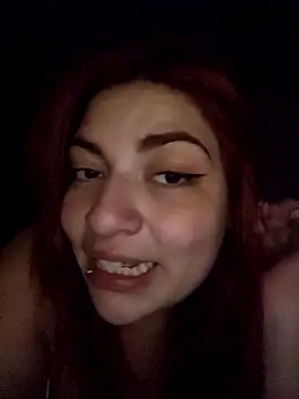 Snapshot of mila_curvy chatting on February 26, 5:17 am mila curvy online show from February 26, 5:17 am