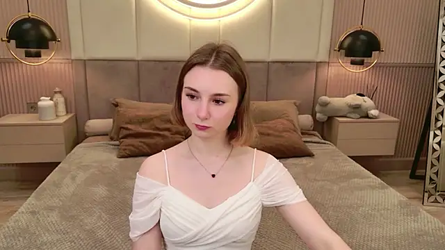 Janice Corona online show from March 26, 4:12 pm